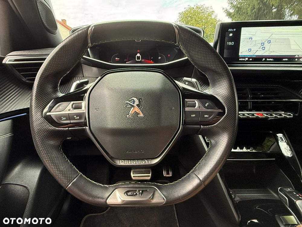 Peugeot 2008 PureTech 130 EAT8 GT Pack - 16