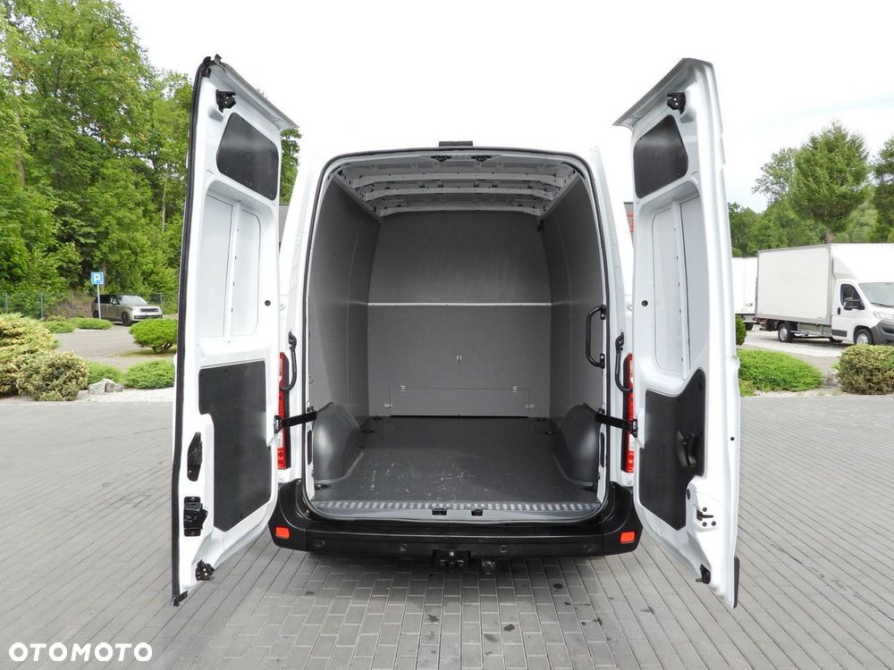 Renault MASTER FURGON BRYGADÓWKA 7 MIEJSC LEDY KLIMATYZACJA  135KM - 13
