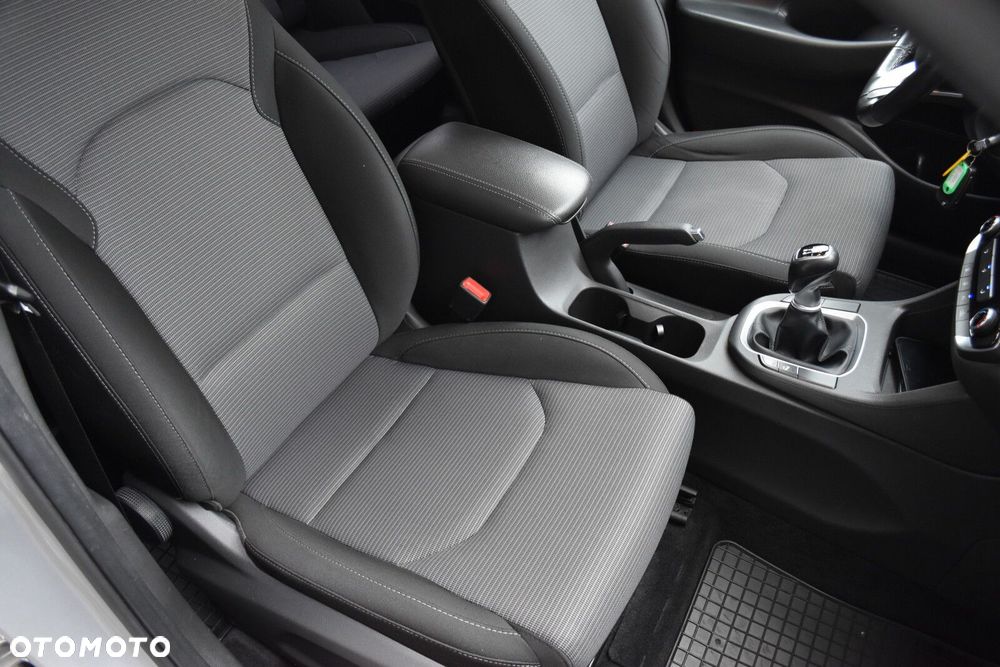 Hyundai i30 1.0 T-GDI Classic + - 28