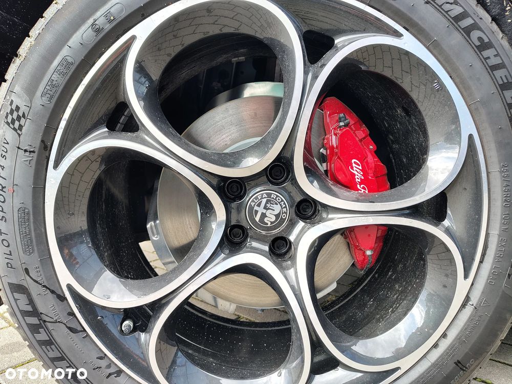 Alfa Romeo Stelvio 2.0 Turbo Veloce Q4 - 10