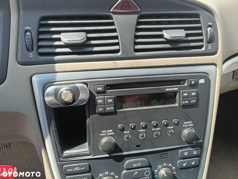 Volvo XC 70 - 19
