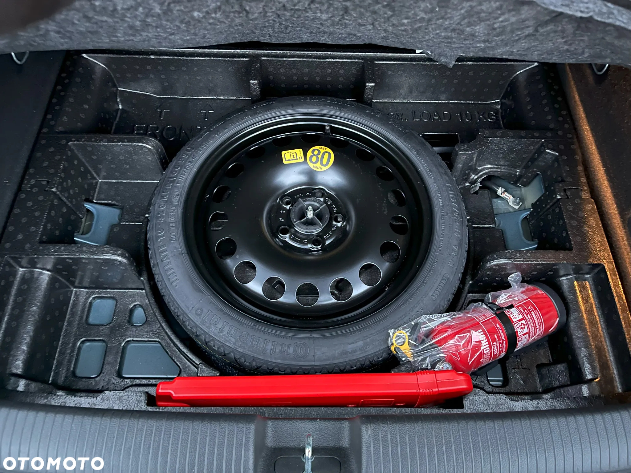 Opel Astra V 1.2 T Elegance S&S - 24