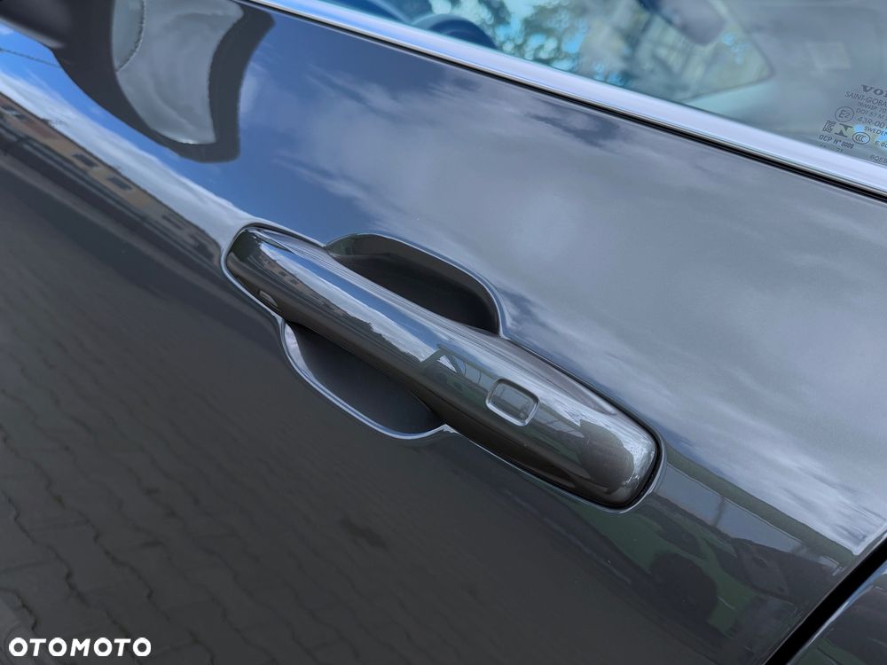 Volvo XC 60 - 22