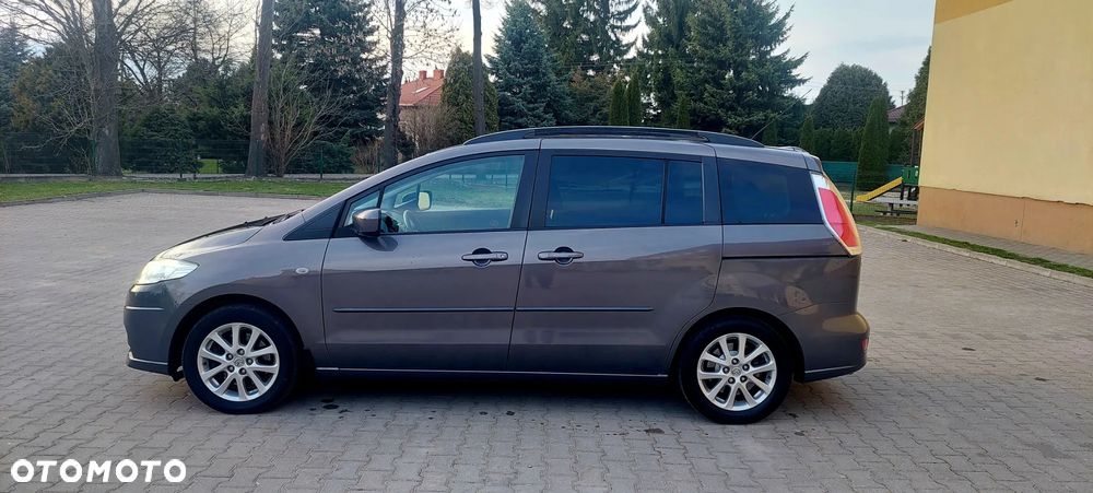Mazda 5 - 9