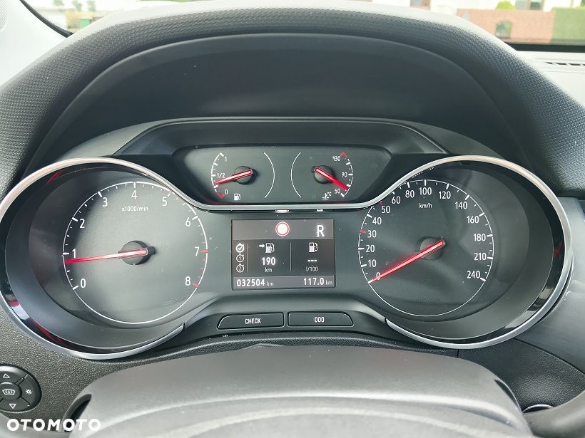 Opel Crossland 1.2 Automatik GS - 21
