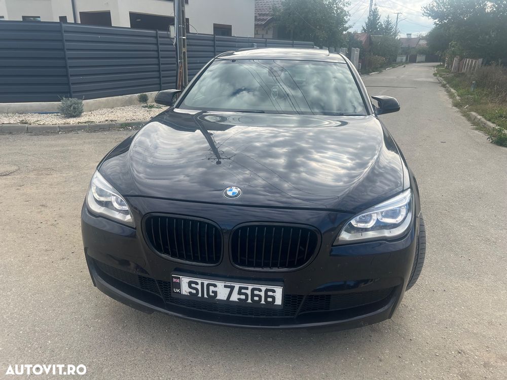 Dezmembrez BMW 740d 313 cp Facelift Mpachet - 3