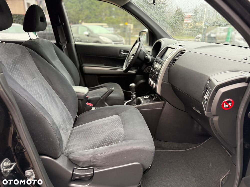 Nissan X-Trail 2.0 4x4 XE - 18