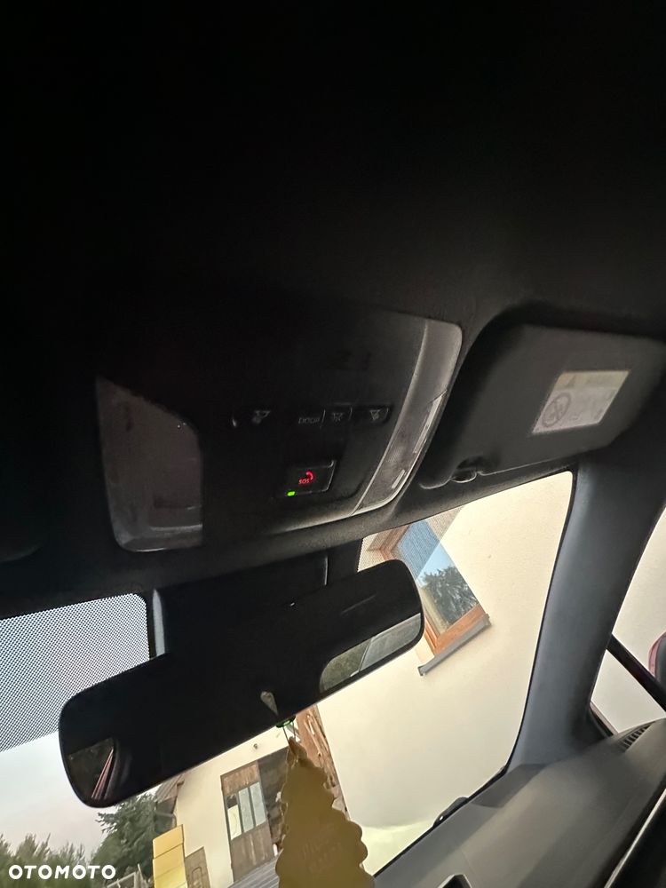 Toyota Corolla 1.8 Hybrid Executive - 23