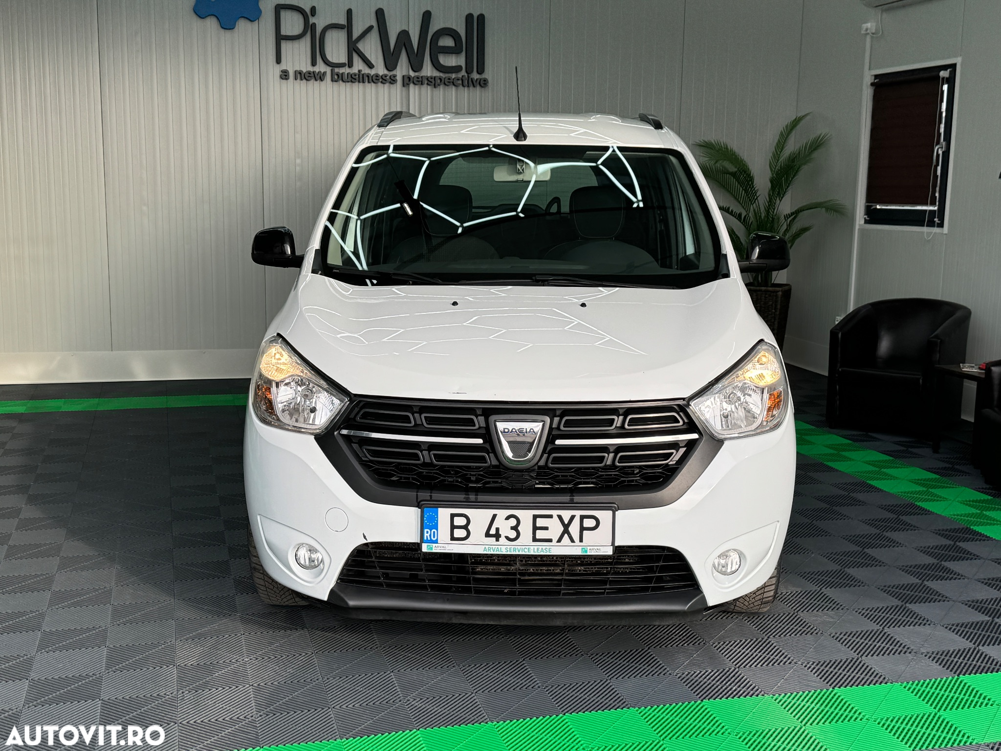 Dacia Lodgy 1.5 Blue dCi SL Techroad - 3
