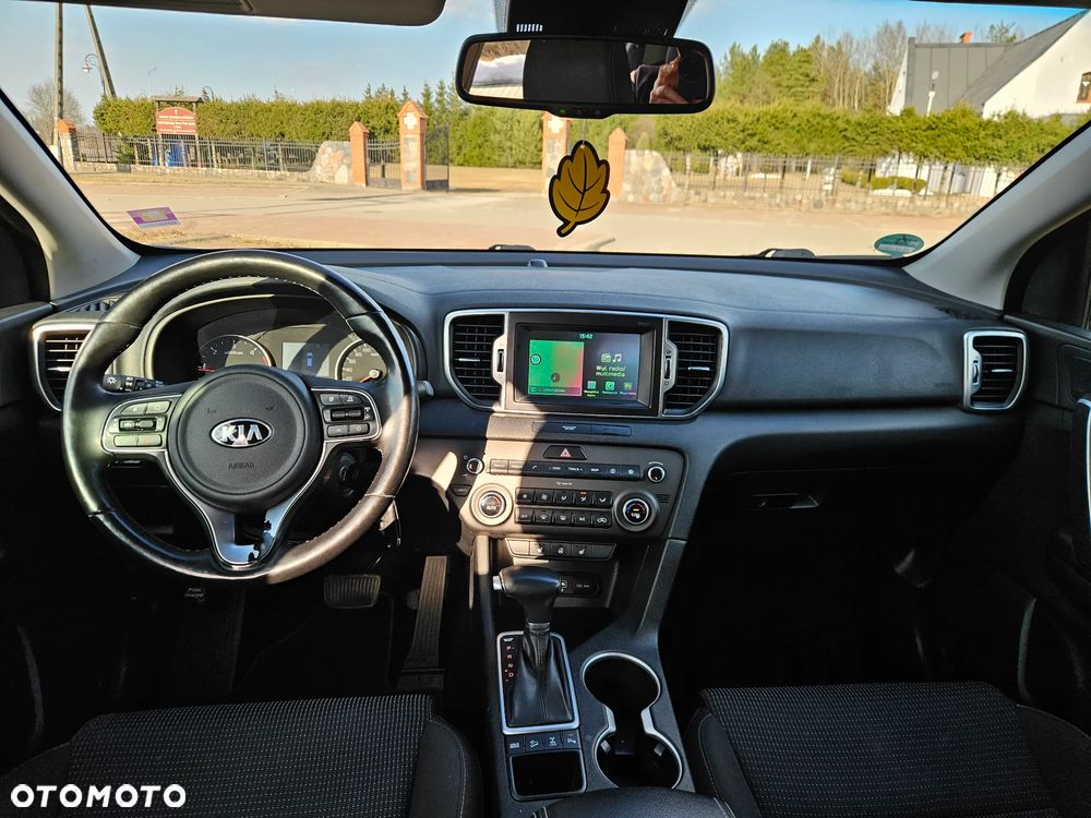 Kia Sportage 2.0 CRDI 4WD Automatik Spirit - 10