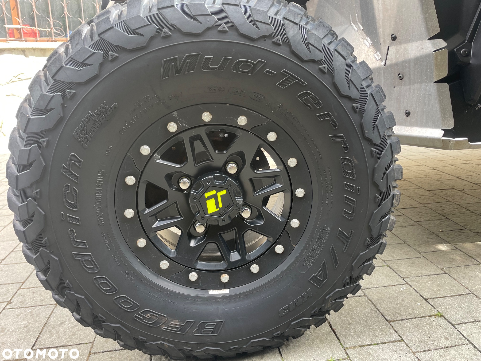 Can-Am Maverick - 17