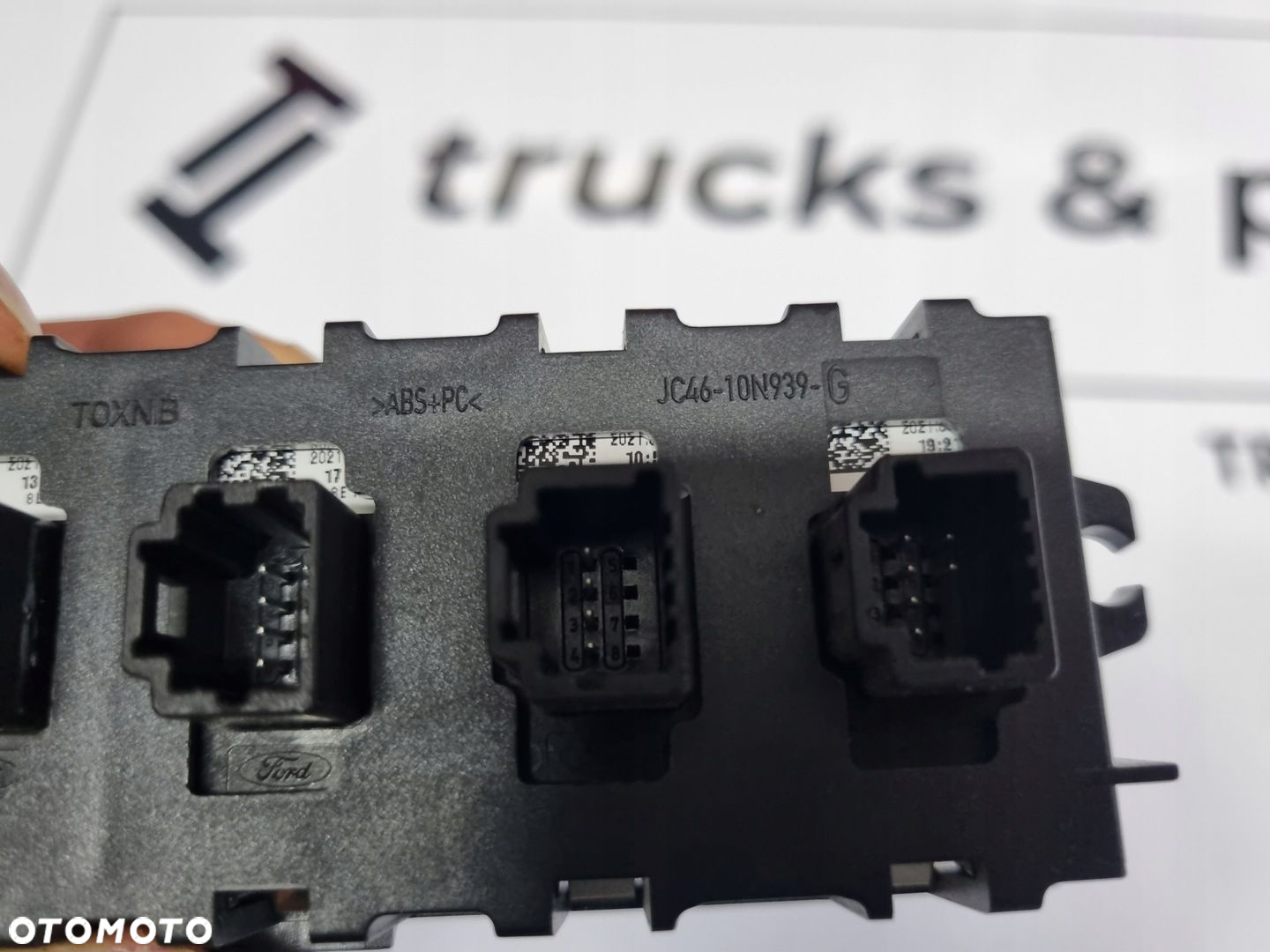 PANEL STEROWANIA PRZYCISKI WYPOSAŻENIA KABINY FORD F-MAX EURO 6 - 4