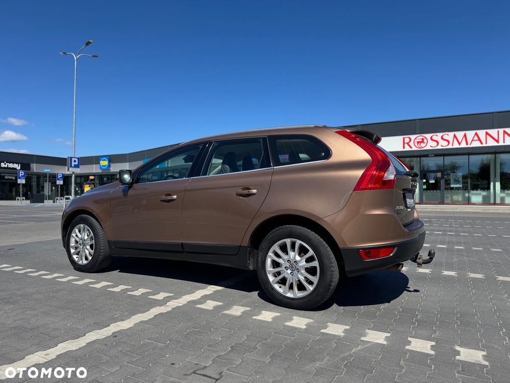 Volvo XC 60 2.4D AWD Summum - 5