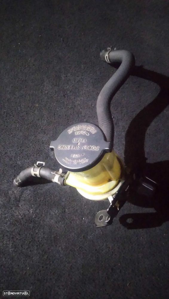 Reservatório Da Direção Assistida Toyota Avensis (_T25_) - 2