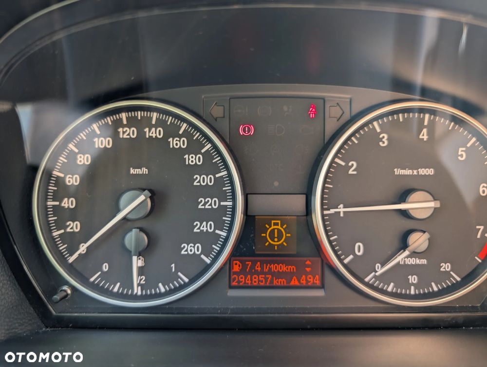 BMW Seria 3 320i Coupe - 10