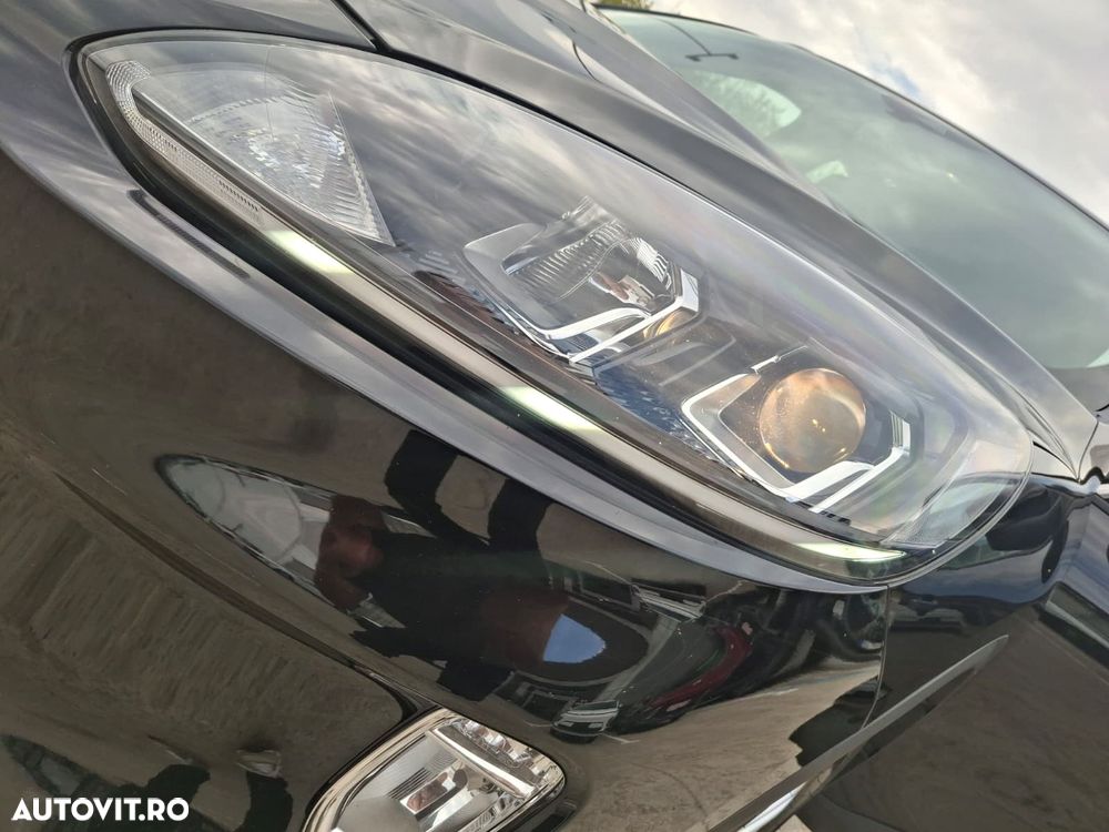 Ford Kuga 2.5 Duratec FHEV TITANIUM X - 22