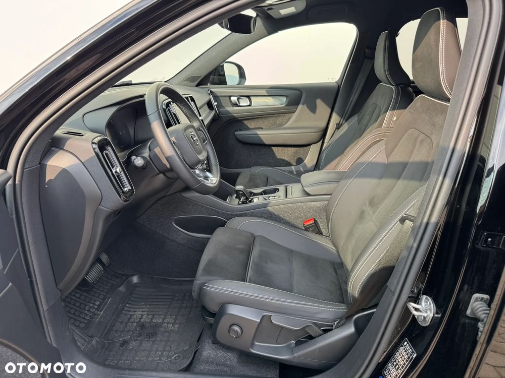 Volvo XC 40 B3 Core - 12