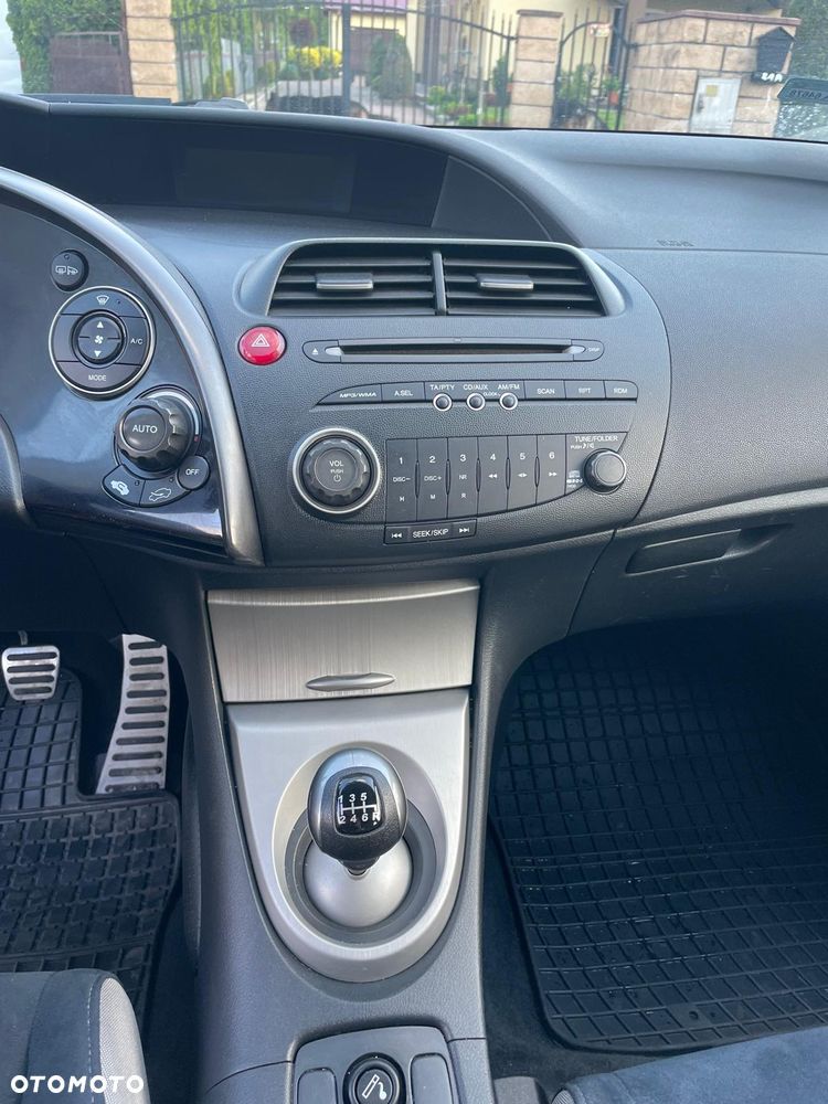 Honda Civic - 12