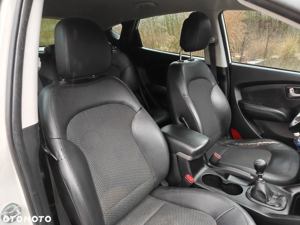 Hyundai ix35 - 15