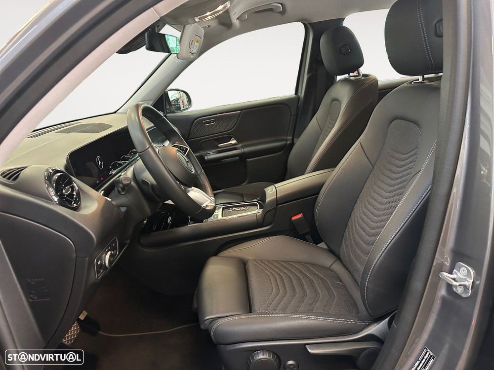 Mercedes-Benz GLB 180 d — fotografia 9