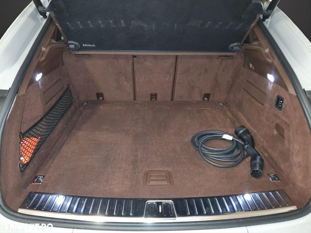 Porsche Cayenne Coupe E-Hybrid Tiptronic S - 9