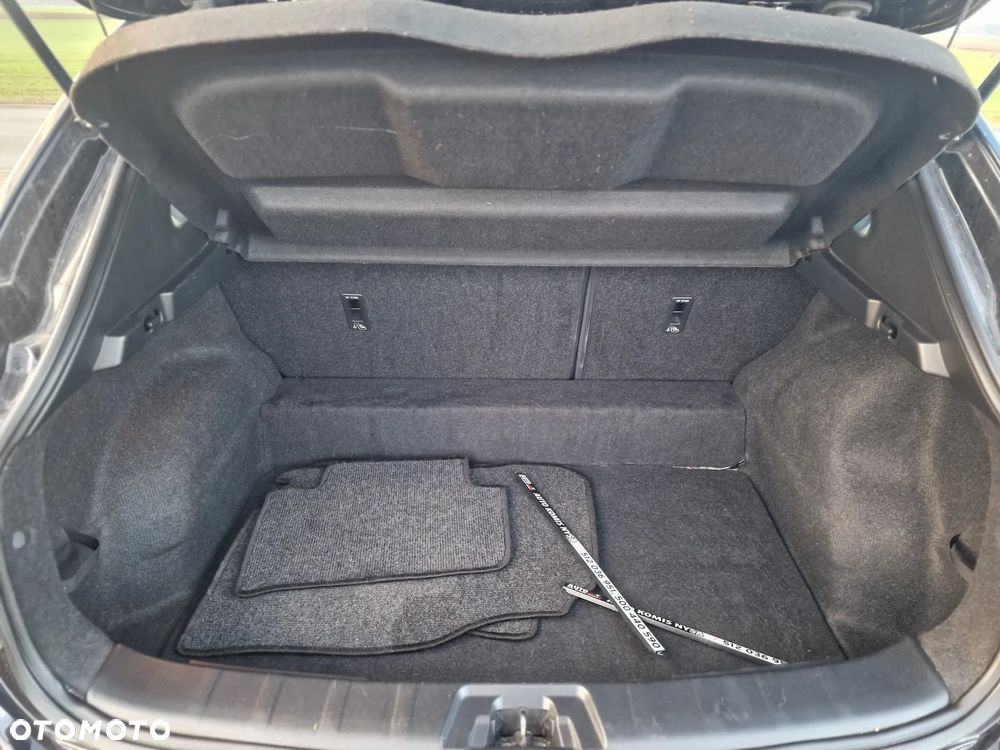 Nissan Qashqai 1.2 DIG-T N-Connecta - 23