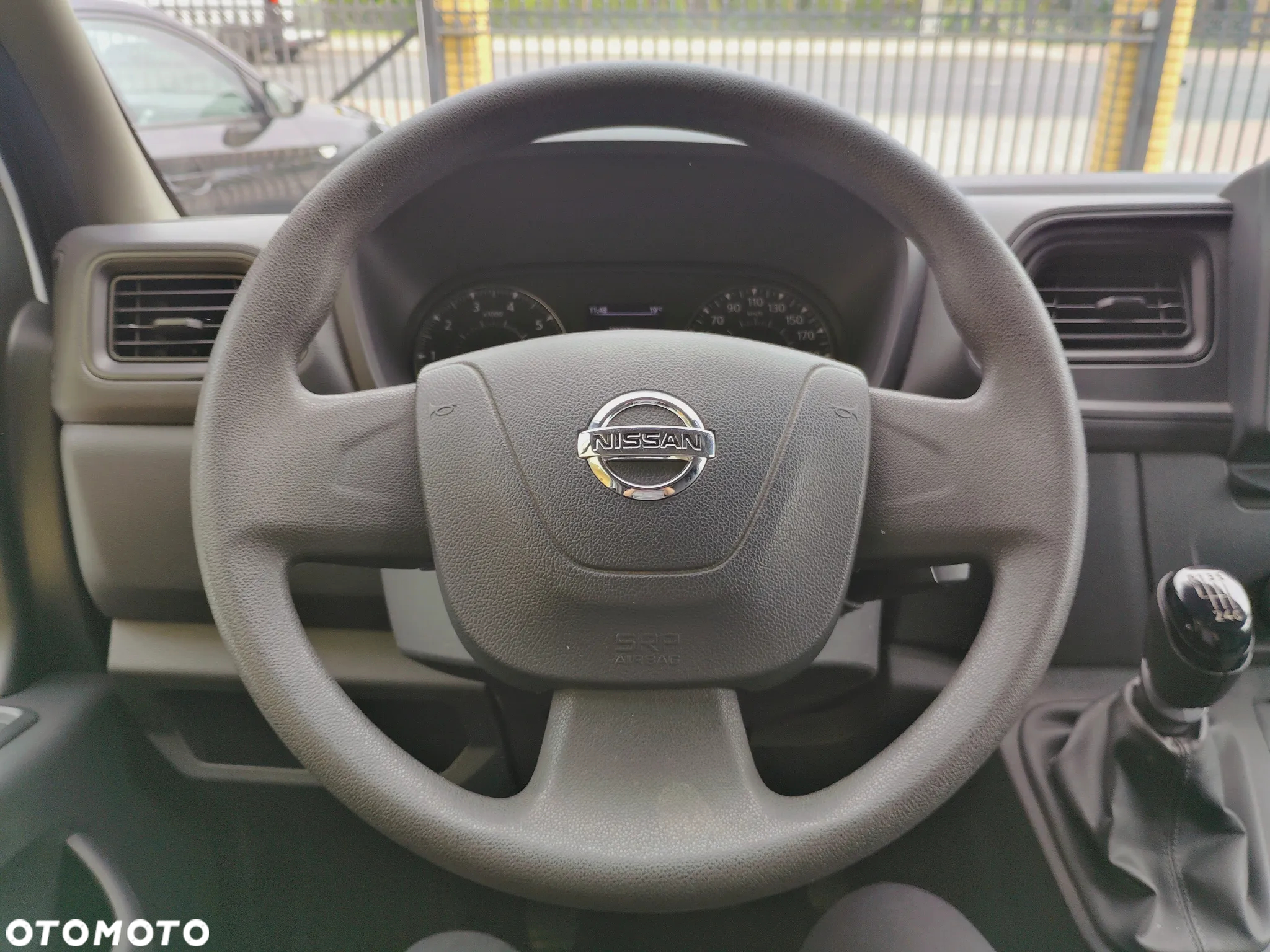 Nissan NV400 - 20