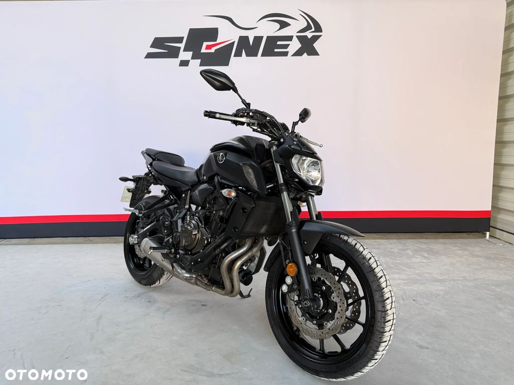 Yamaha MT - 1