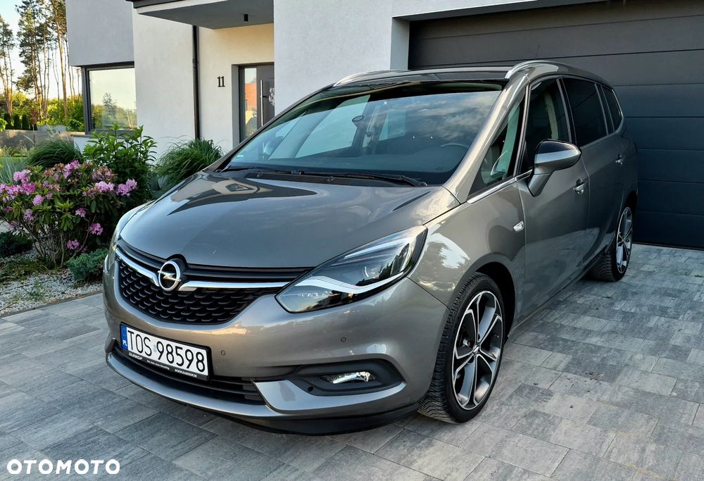 Opel Zafira 1.6 CDTI Cosmo - 2