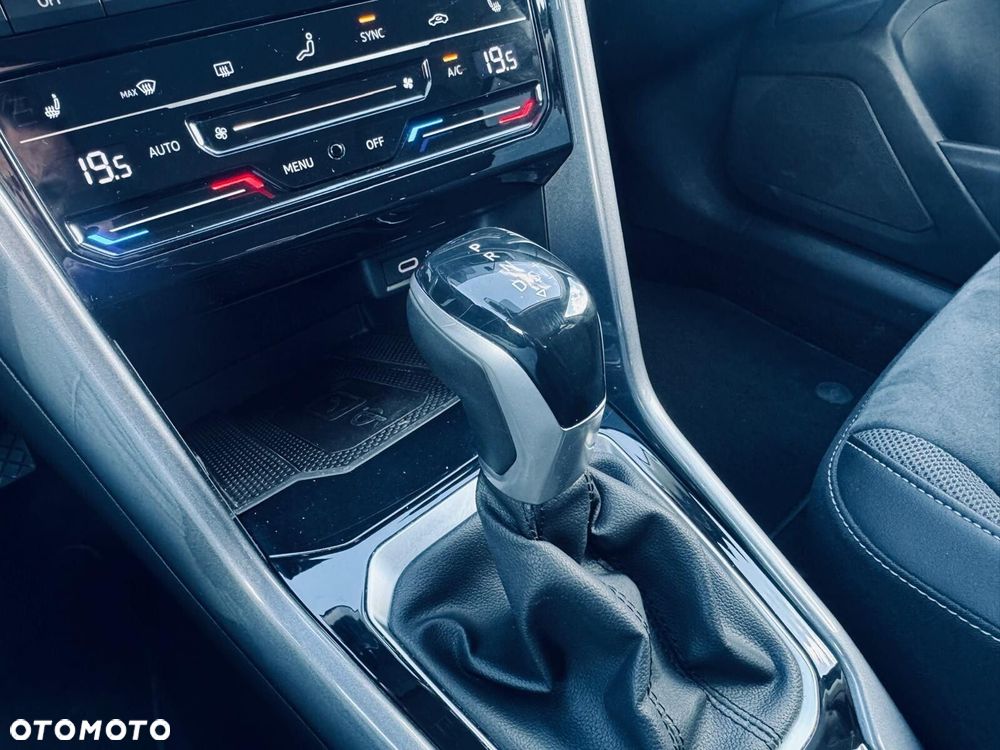 Volkswagen T-Roc 2.0 TDI SCR Style DSG - 30