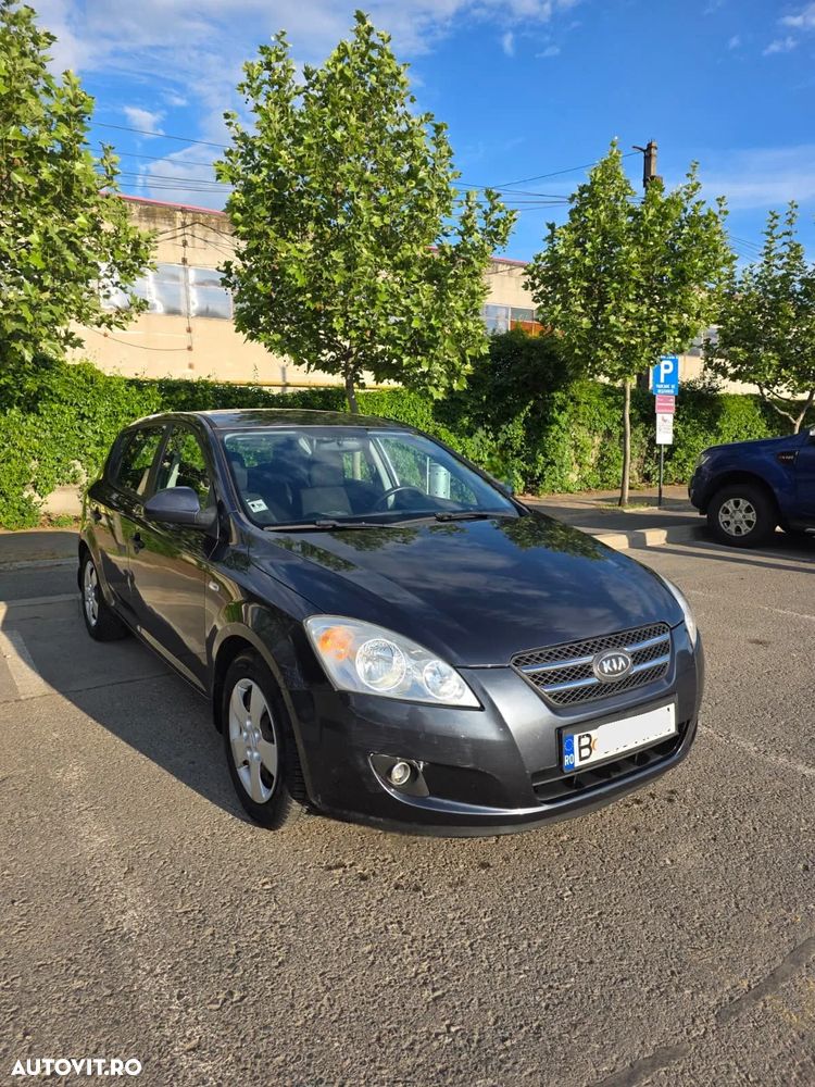 Kia Ceed 1.4 GSL LX - 1