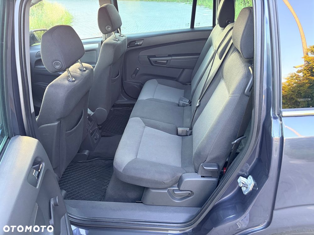Opel Zafira 1.6 Elegance - 11