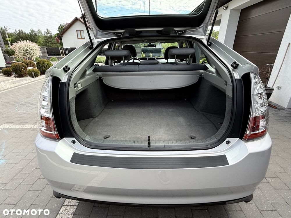 Toyota Prius 1.5 VVT-i Sol - 35