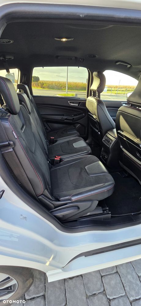 Ford S-Max - 14