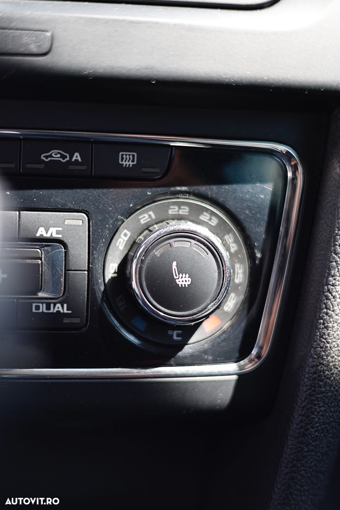 Skoda Superb 1.6 TDI Active - 13
