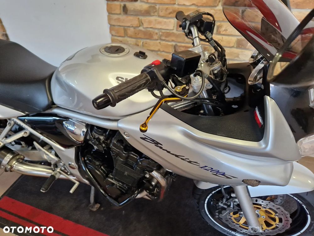Suzuki Bandit - 35