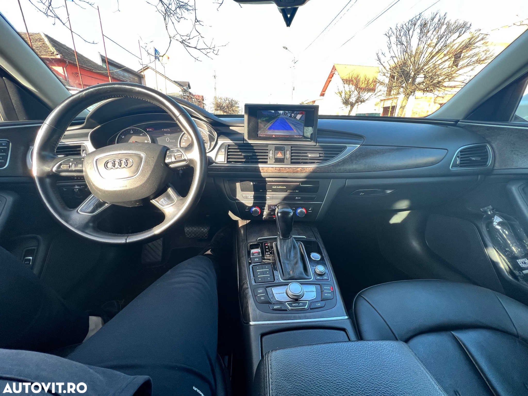 Audi A6 Avant 2.0 TDI Ultra S tronic - 10