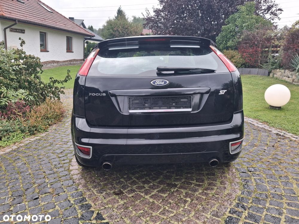Ford Focus 2.5 ST - 2