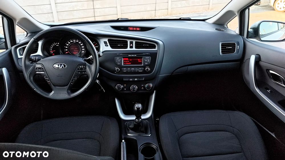 Kia Ceed 1.4 S - 8