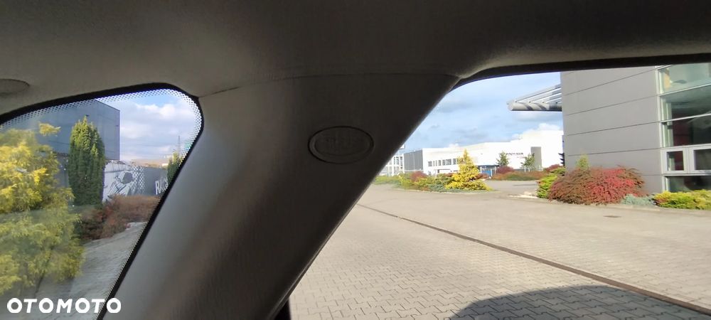 Kia Cerato 1.6 LX - 17