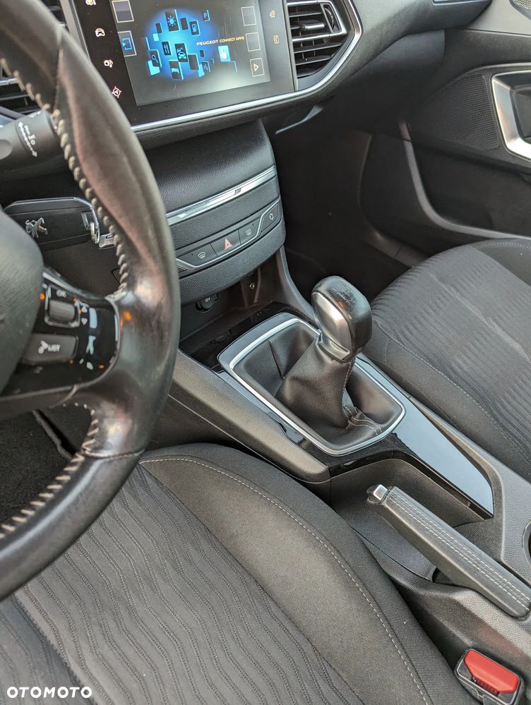 Peugeot 308 1.6 HDi Active - 25