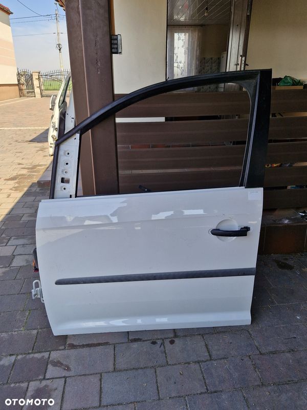 VOLKSWAGEN CADDY III 3 DRZWI LEWY PRZÓD LEWE PRZEDNIE - 1