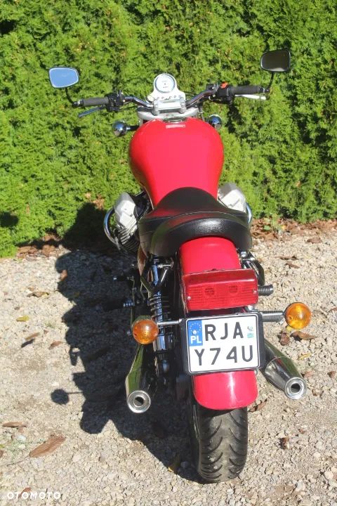 Moto Guzzi California - 12