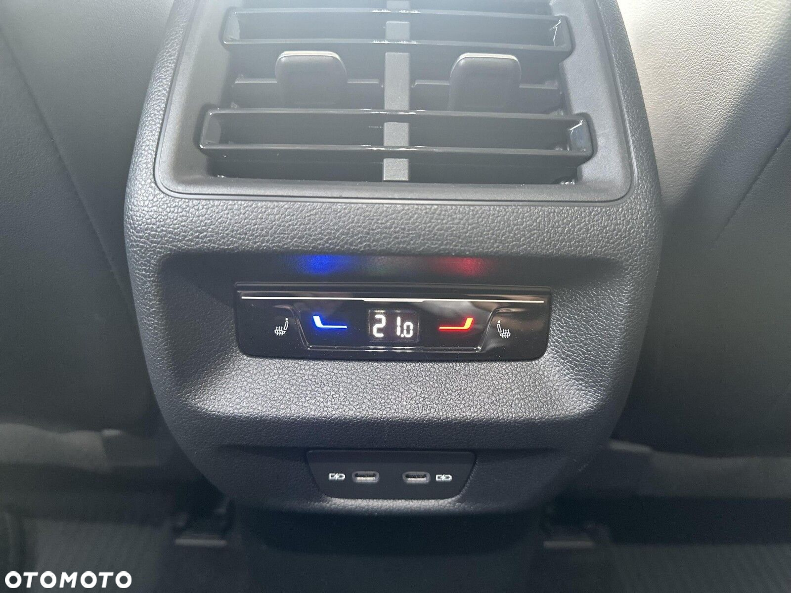 Volkswagen Tiguan 2.0 TDI Elegance DSG - 12