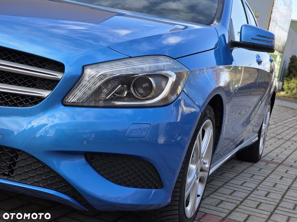 Mercedes-Benz Klasa A 200 CDI (BlueEFFICIENCY) 7G-DCT Urban - 13