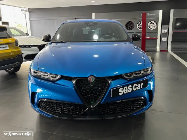 Alfa Romeo Tonale 1.3 Plug-In Hybrid Sprint e-AWD - 2