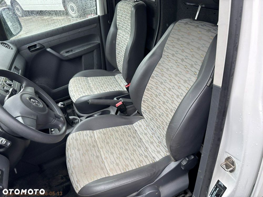 Volkswagen Caddy - 10