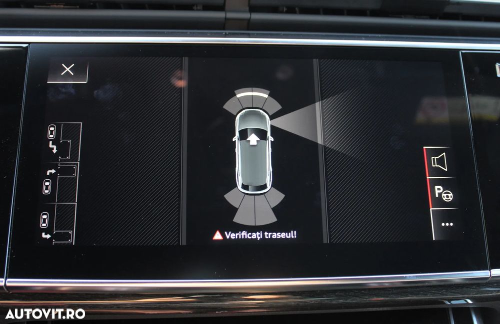 Audi Q8 55 TFSI quattro Tiptronic MHEV - 37