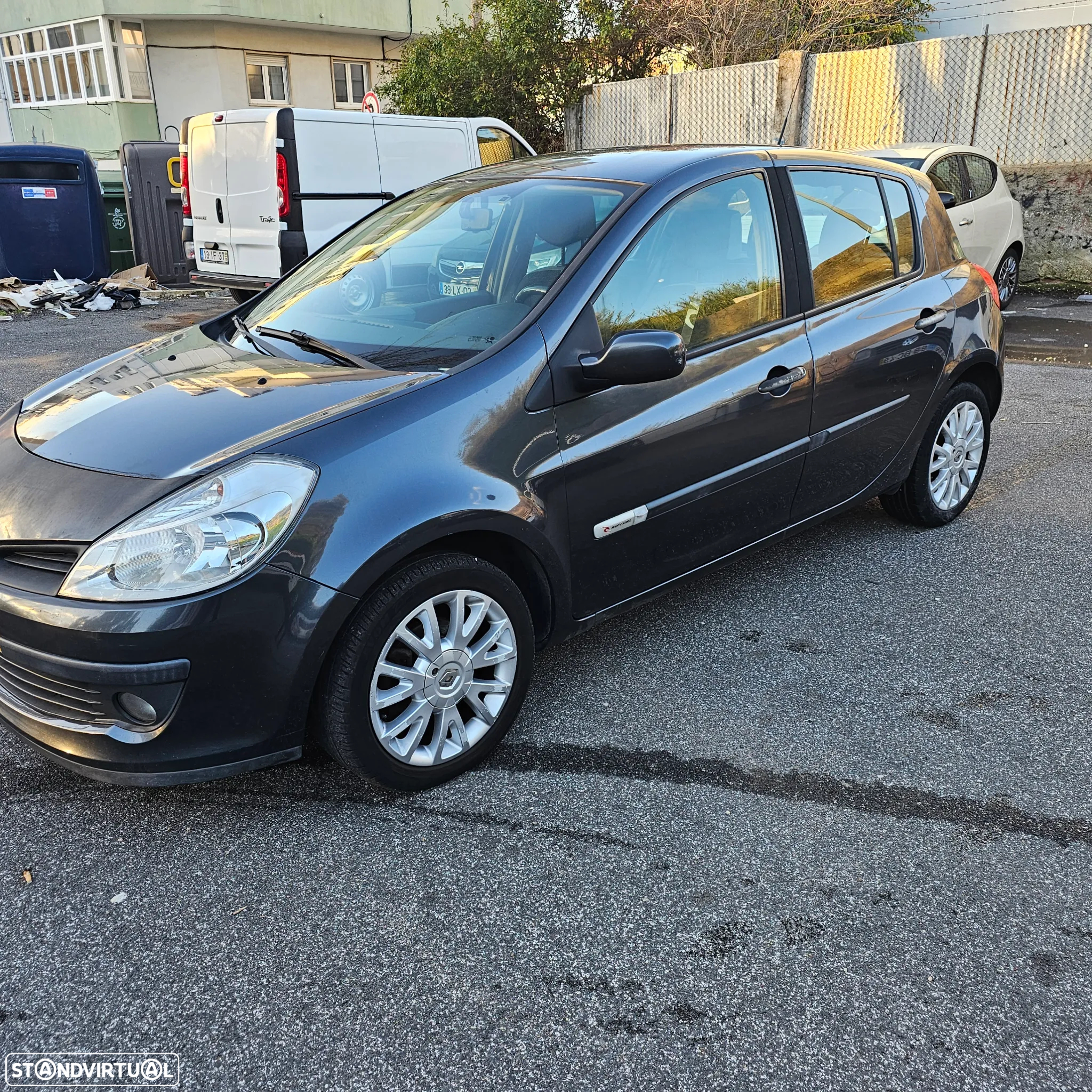 Renault Clio 1.5 dCi Rip Curl II - 23
