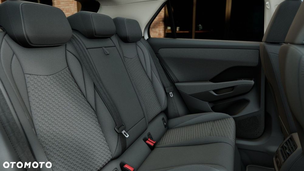 Volkswagen T-Roc - 13